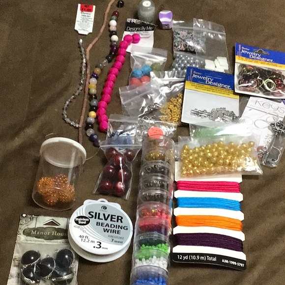 Mystery box … jewelry supplies ... and more - Picture 1 of 2
